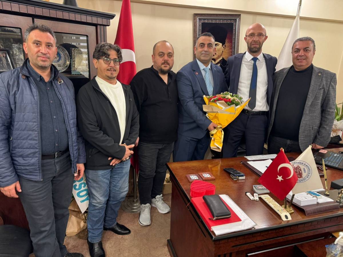 Yeniden Refah Partisi’nden esnaf odalarına hayırlı olsun ziyareti