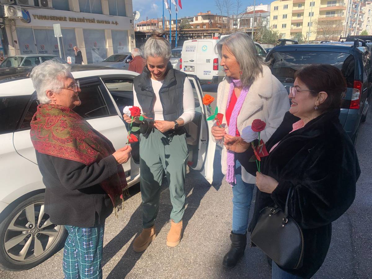 “Sevgiyi Çoğalt” Etkinliği Yunusemre’de Gönüllere Dokundu