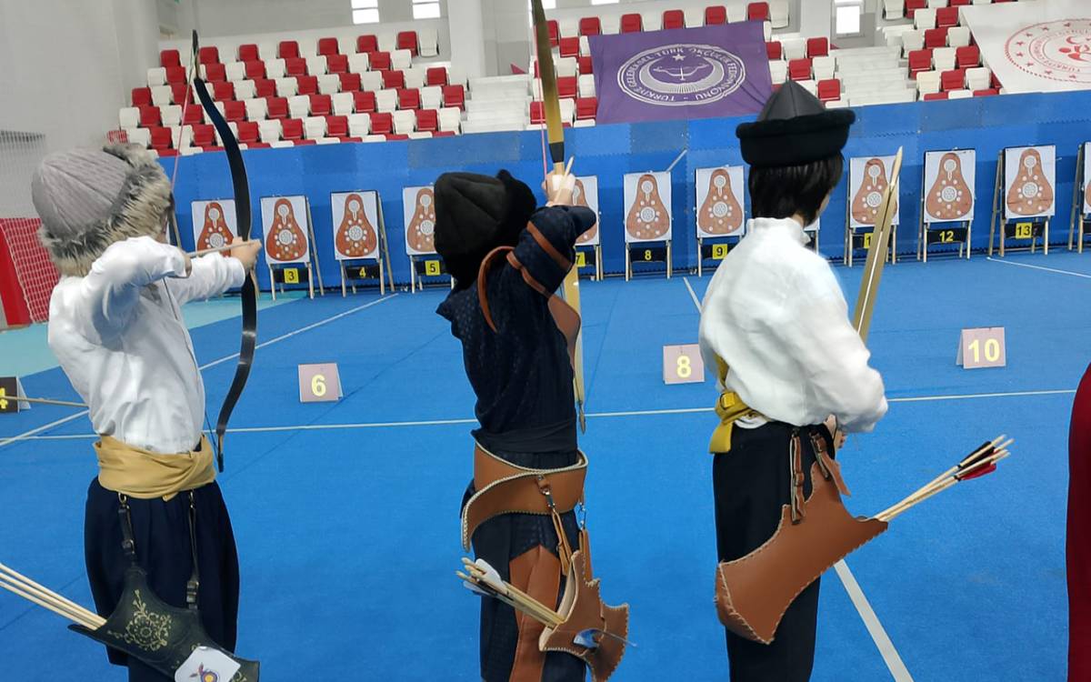 Kula Belediyesi Okçuları Türkiye Şampiyonası’nda