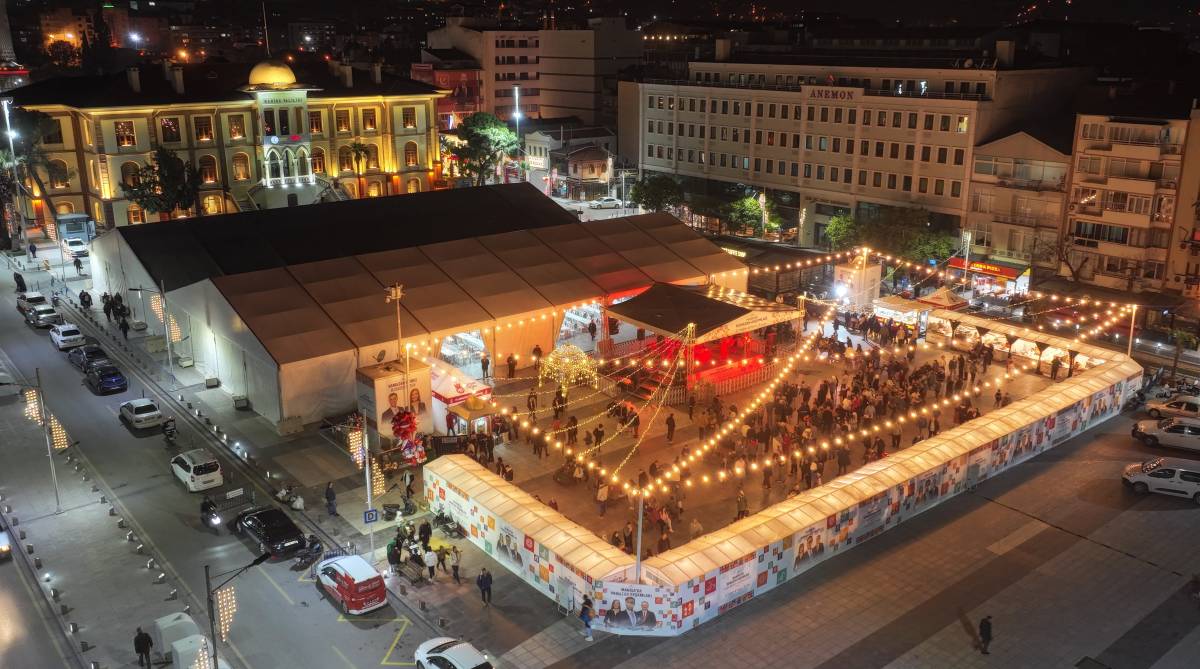 Manisa’da 160 Bin Kişilik Ramazan Sofrası