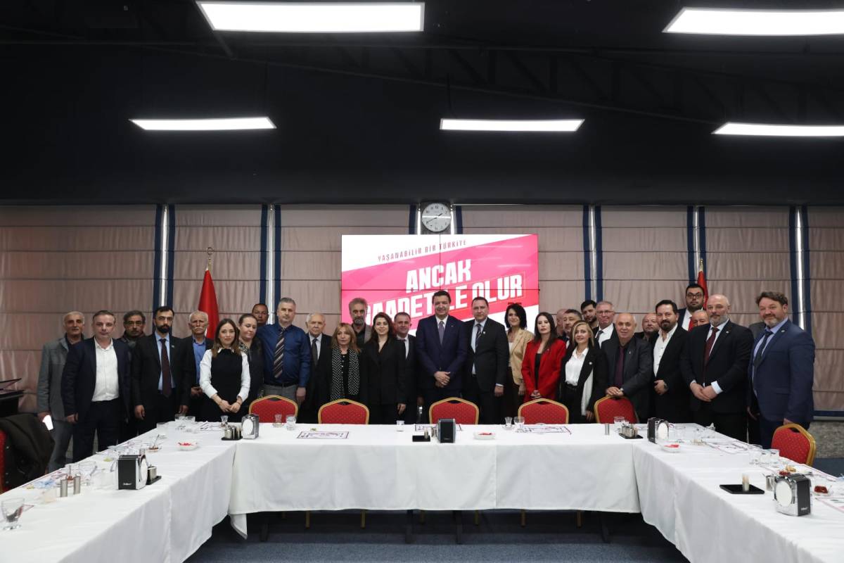 Manisa Dostlar Meclisi’nden Ankara’da Dev Siyaset Çıkarması