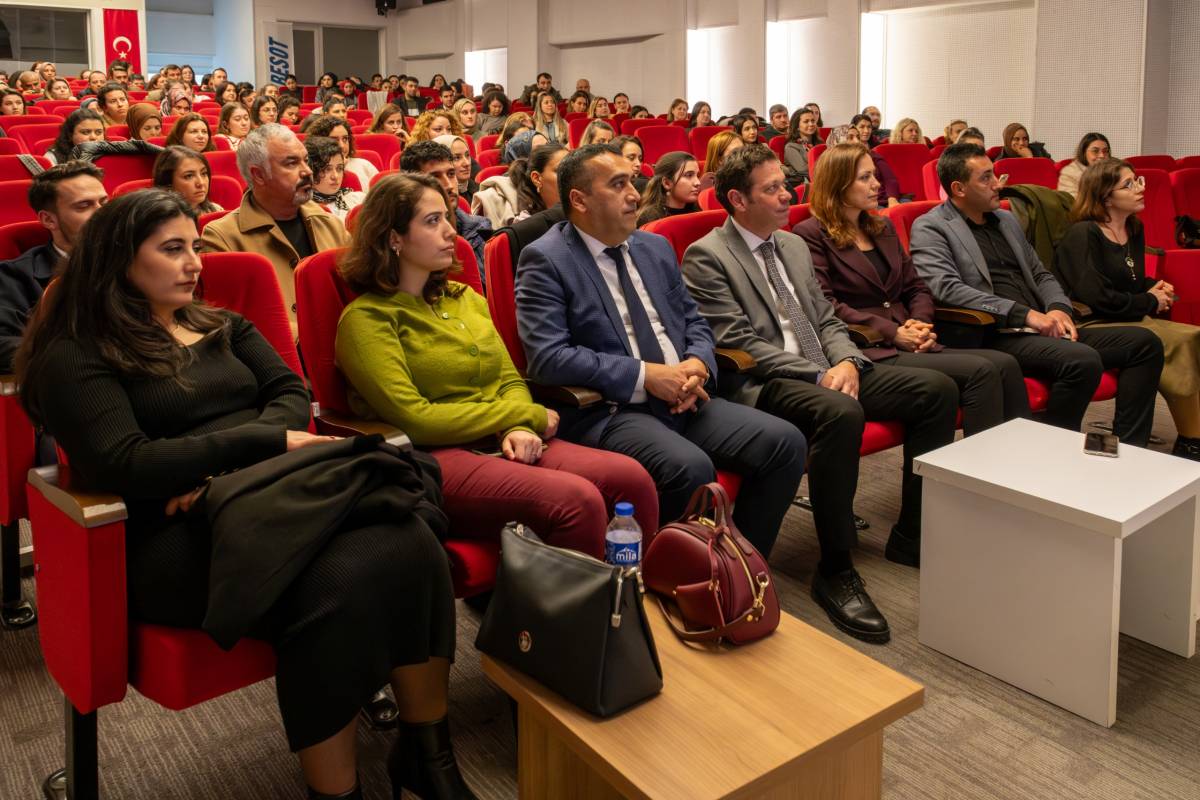 Manisa’da Öğretmenlere “Maarif Modeli” Eğitimi