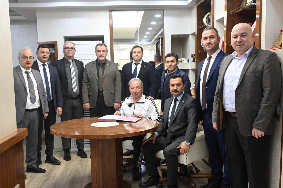 Salihli Belediyesi’nde İşçiye En Az 40.210 TL Maaş