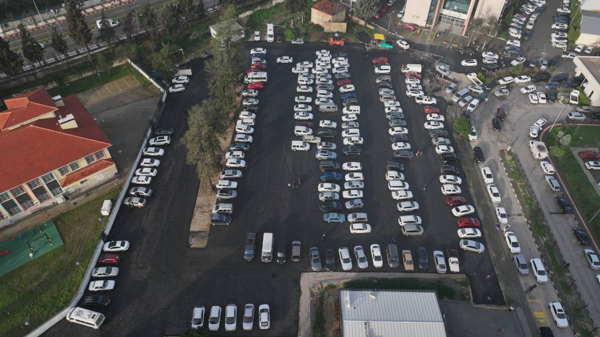 Vatandaşlar İstedi, Büyükşehir Yerine Getirdi: Hastane Otoparkı Yenilendi