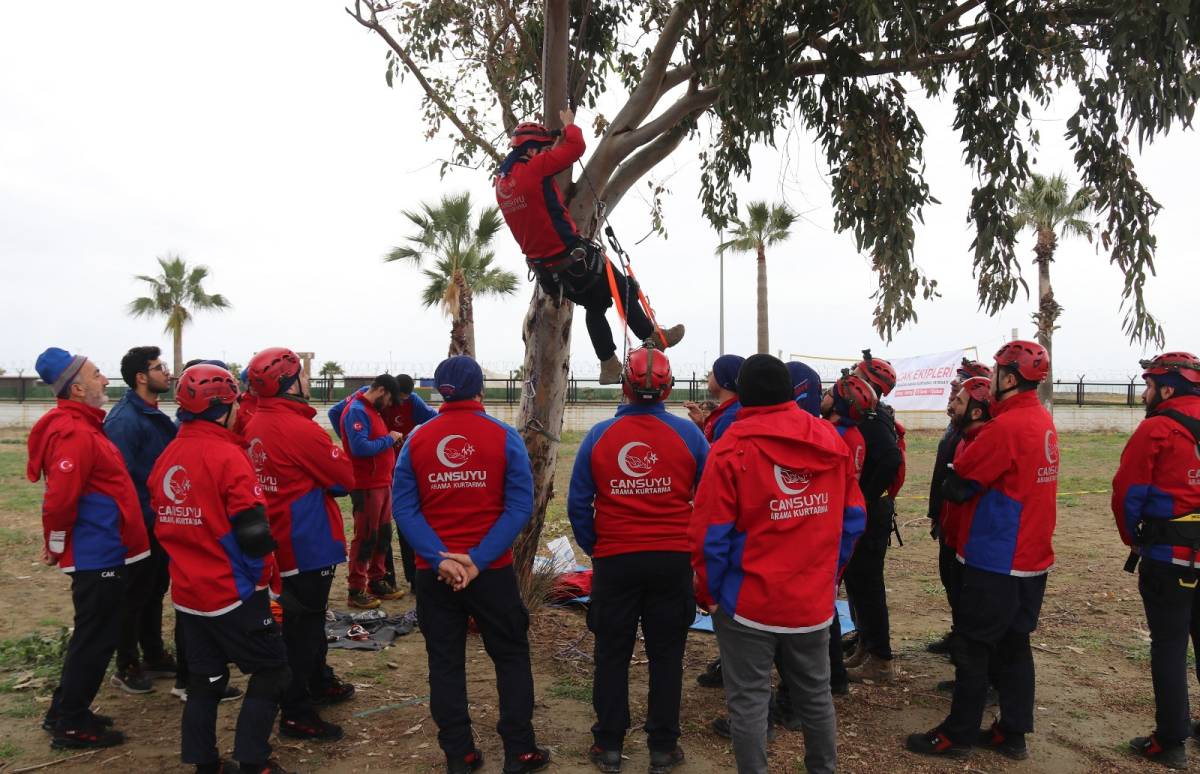 Cansuyu Manisa’dan Arama Kurtarma Seferberliği