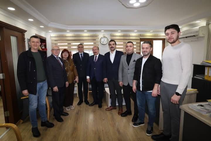 Başkan Şimşek’ten Akyüz’e Tebrik Ziyareti