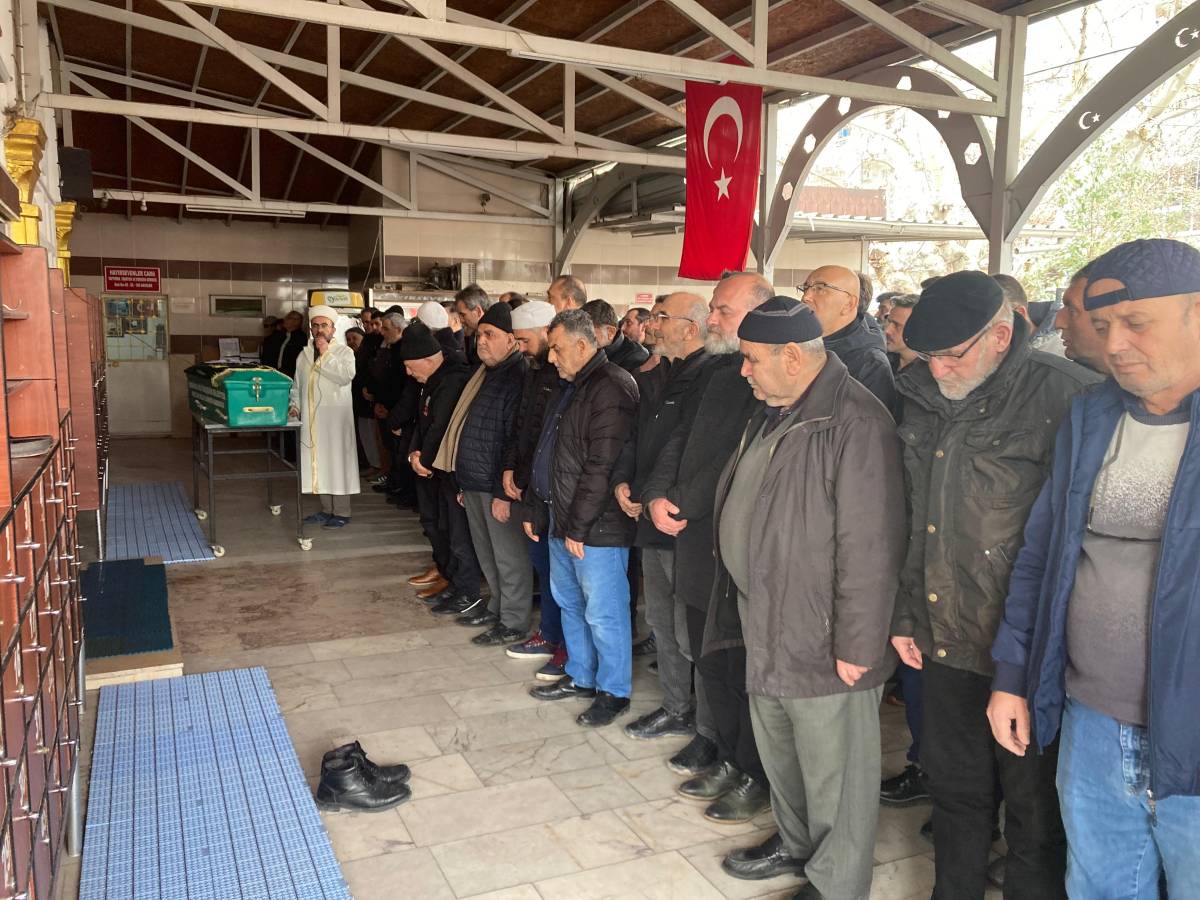 Manisa Gençlik ve Spor Camiası Ayşe Uz’u Sonsuzluğa Uğurladı