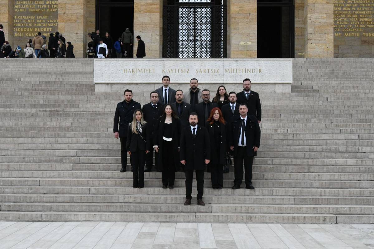 MANSİAD’dan Ata’nın Huzuruna Anlamlı Ziyaret