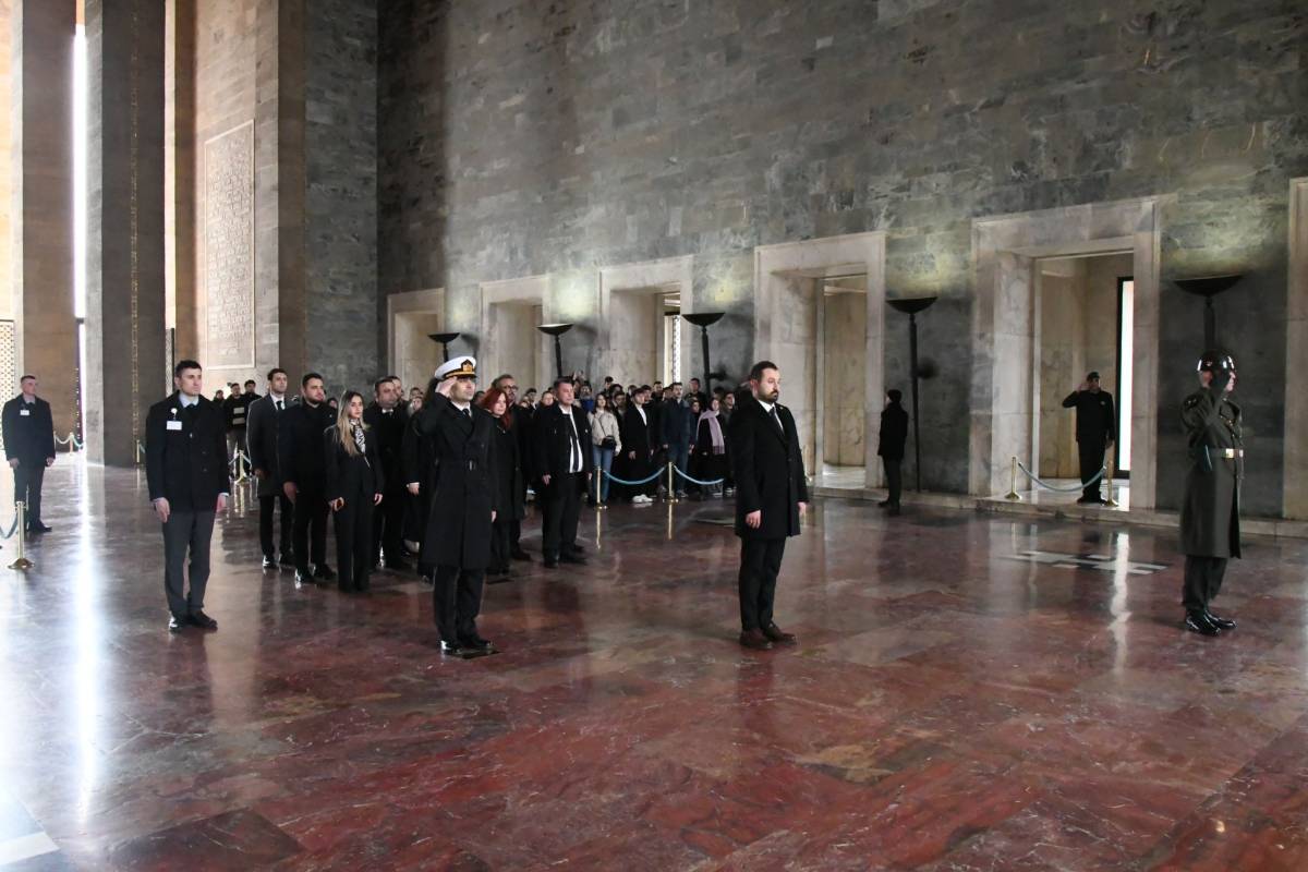 MANSİAD’dan Ata’nın Huzuruna Anlamlı Ziyaret