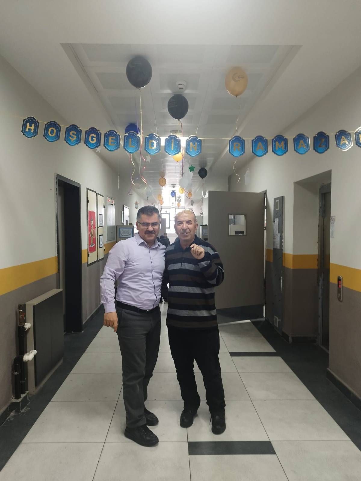 Akpınar’da Nostaljik Dokunuş: Okul Koridorları Ramazan Sokağı Oldu