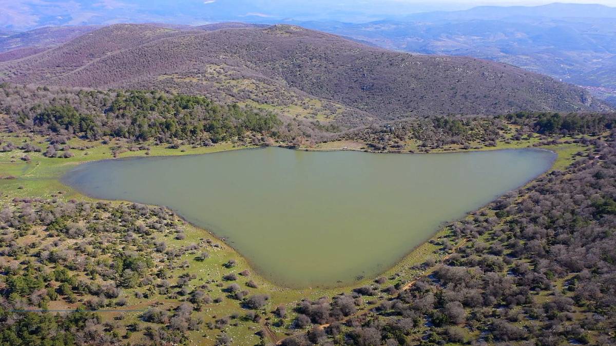 Kuruyan Tepegöl Yeniden Hayat Buldu