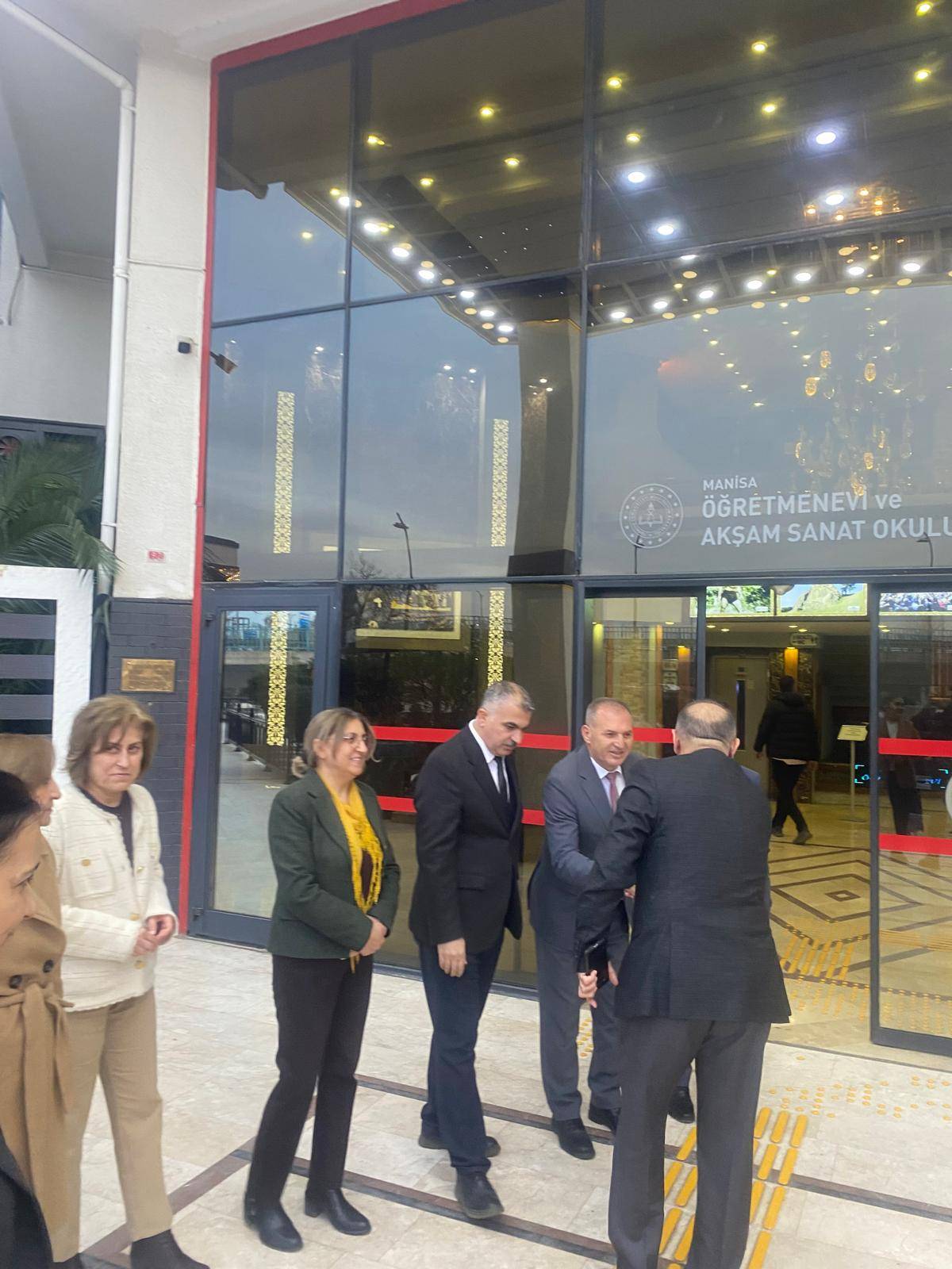 Yunusemre’de Şehit Ailelerine Vefa İftarı