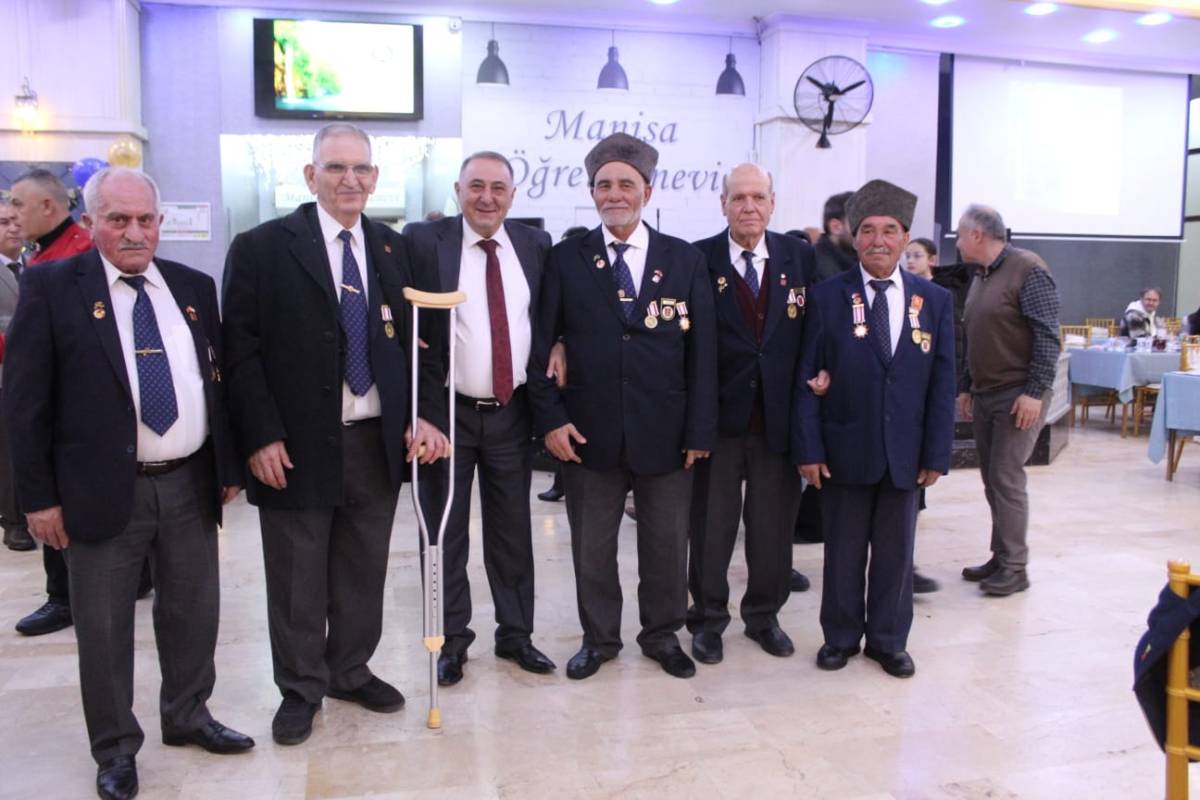 Yunusemre’de Şehit Ailelerine Anlamlı İftar