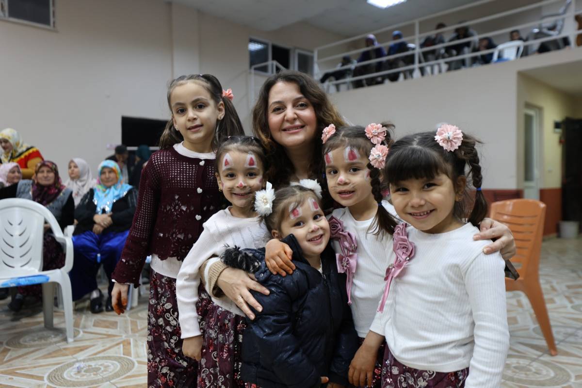 Manisa Sarma Mahallesi'nde Geleneksel Şalvar Gecesi Coşkusu