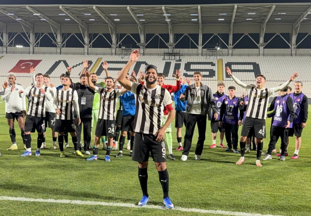 Manisa FK Sahasında Şov Yaptı: Sarıyer’i 3 Golle Geçti