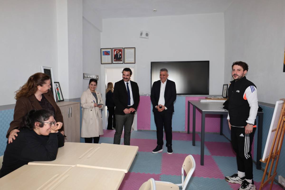 Engelsiz Hizmet İçin İki Belediyeden Ortak Adım