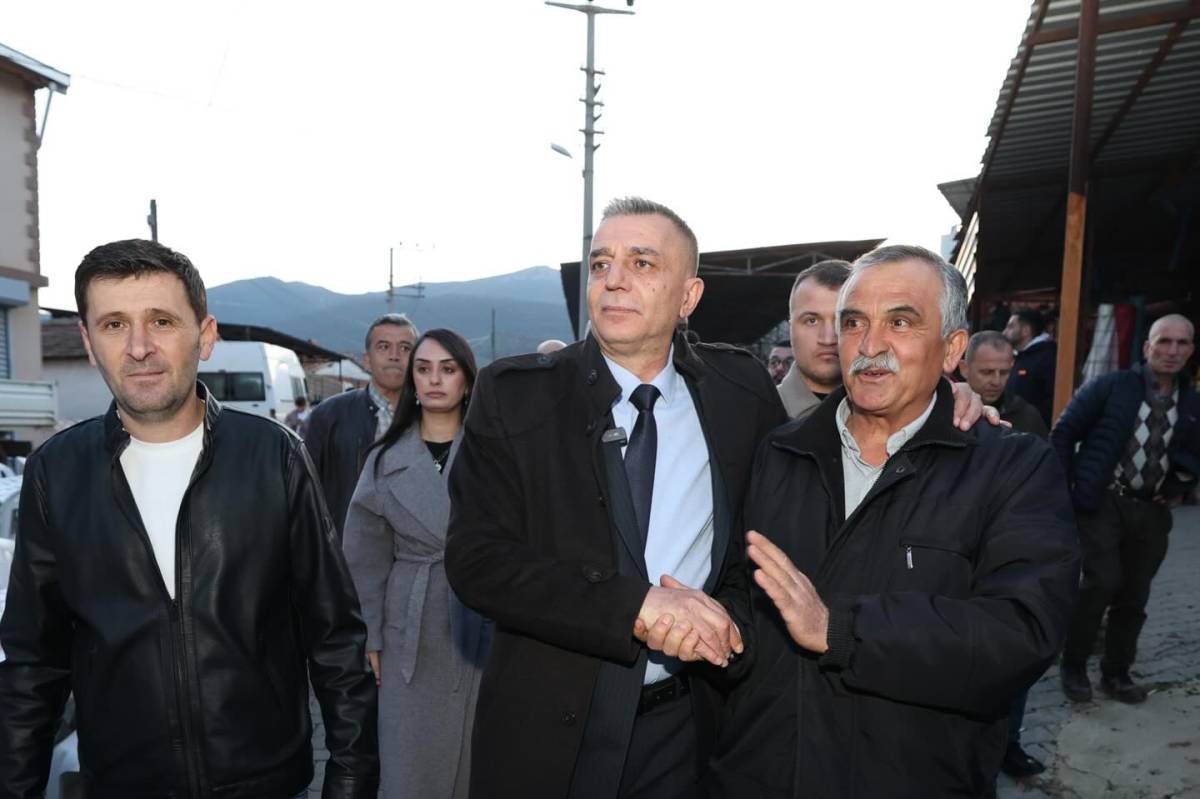 Şehzadeler Belediyesi’nin İftar Sofrası Sancaklıbozköy’de Kuruldu