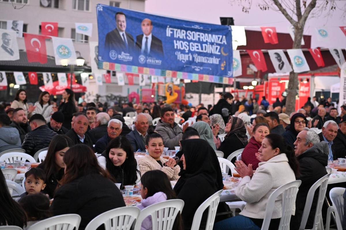Sarıgöl’de Ramazan Sofrasında Birlik ve Beraberlik Buluşması