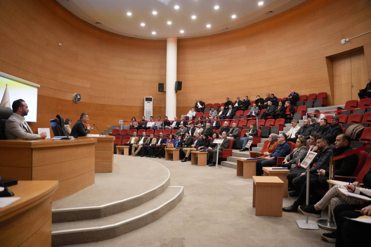 Akhisar Belediye Meclisi Mart Ayı Toplantısı Gerçekleşti: Başkan Kayserili’den Güncel Açıklamalar