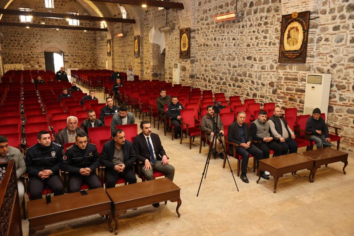 Şehzadeler’de Pazarcılar İçin Kura Çekildi