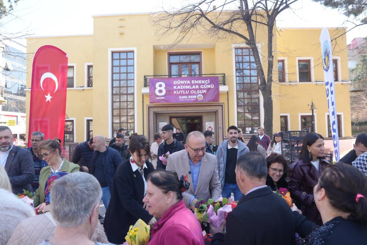 Başkan Çetin Akın’dan Dünya Emekçi Kadınlar Günü Kutlaması