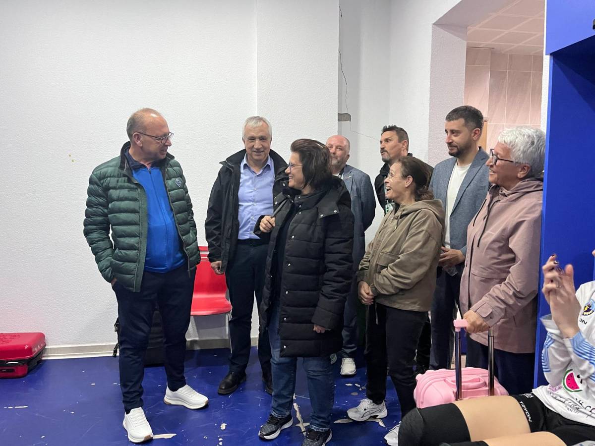 Potanın Kraliçeleri Zirveye Kuruldu