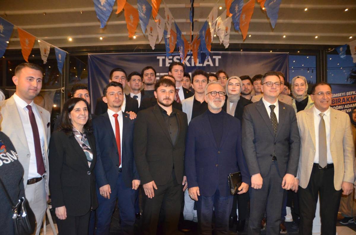 Bahadır Yenişehirlioğlu Akhisar’da Teşkilat ve Halkla Buluştu