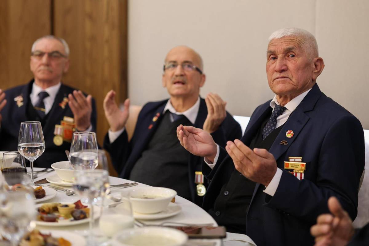 Başkan Dutlulu, Şehit Aileleri ve Gazilerle İftar Sofrasında Buluştu