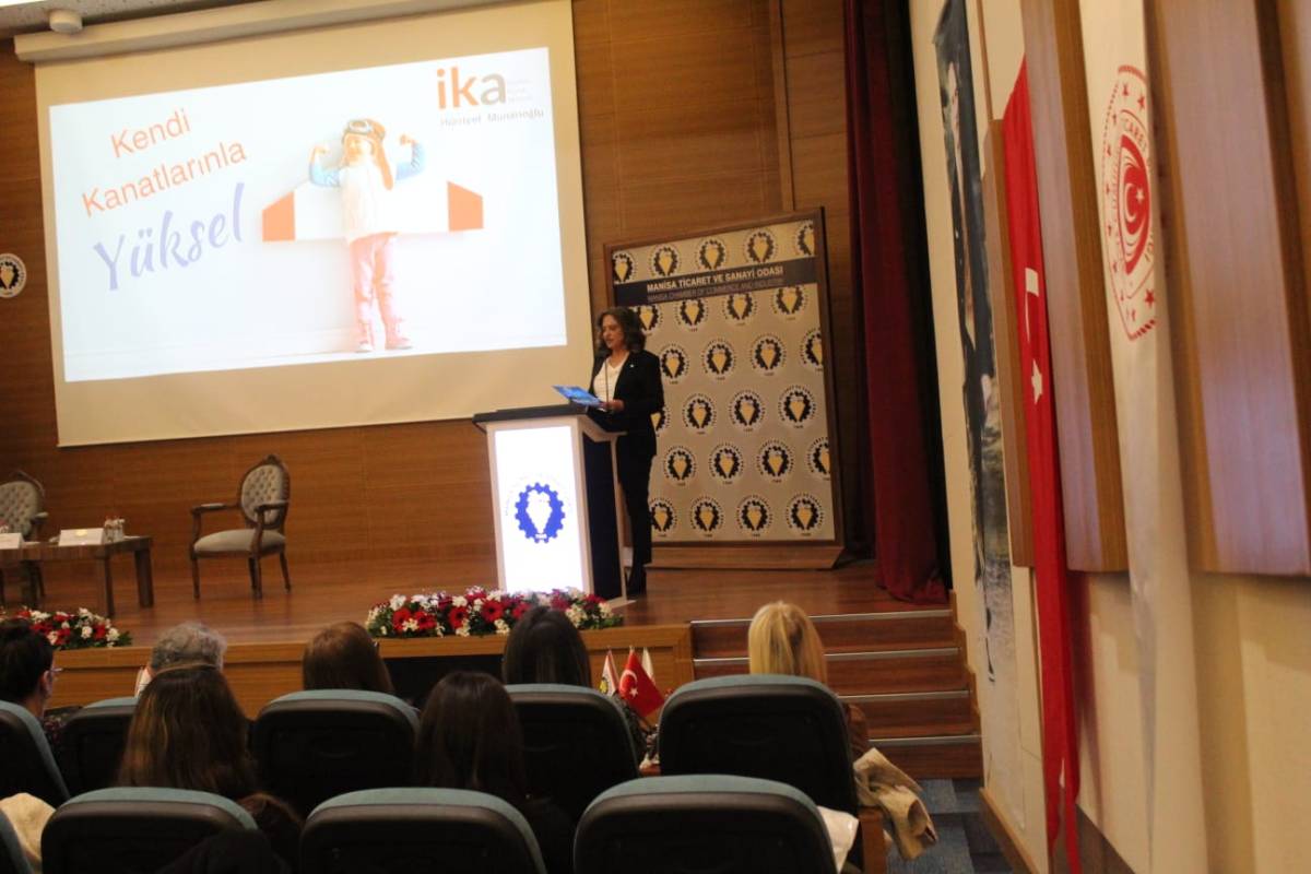 Manisa TSO’da 8 Mart Buluşması: İş Dünyasının Kadınları İlham Veren Söyleşide Bir Araya Geldi