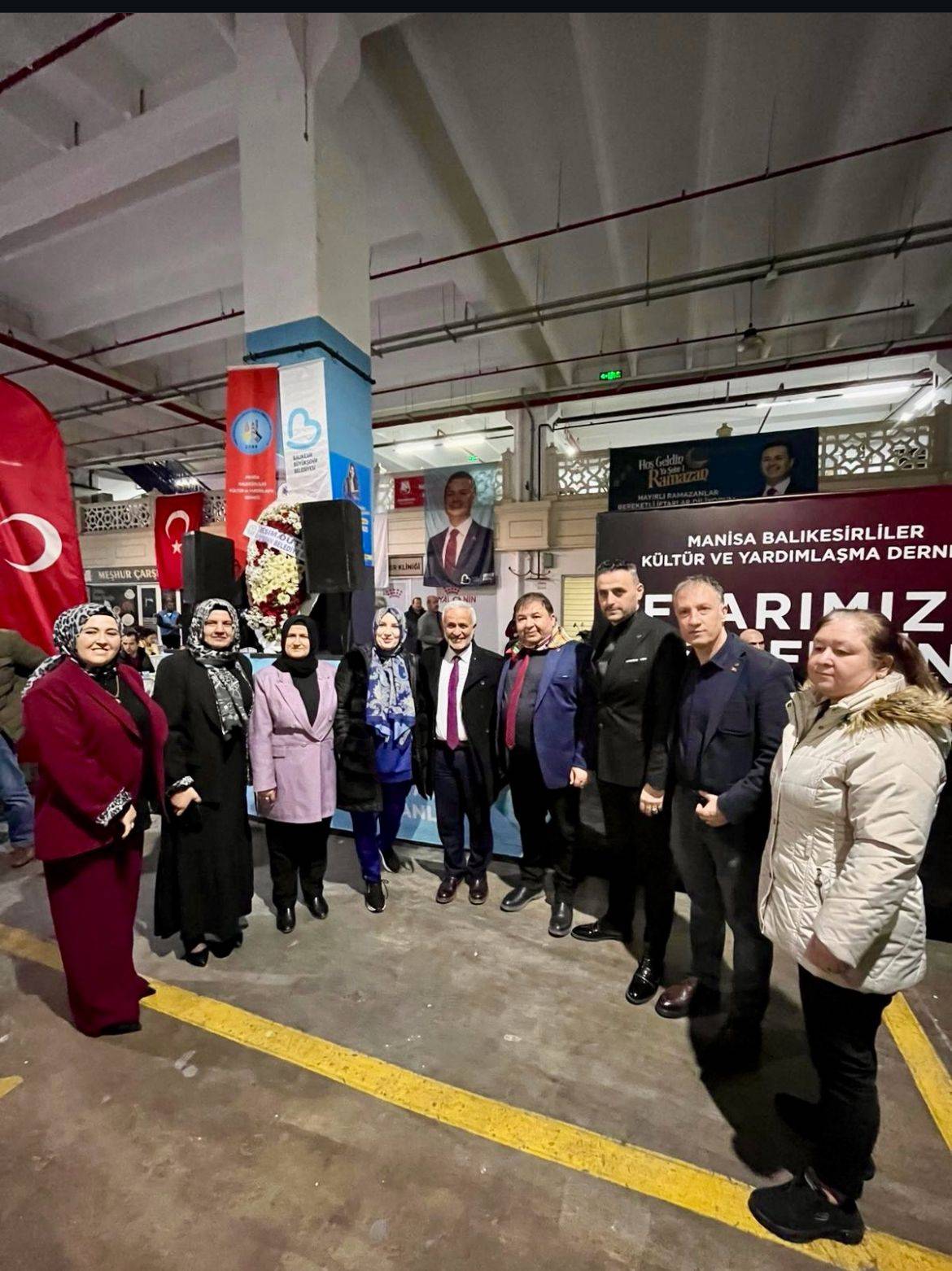 Manisa Balıkesirliler Derneği’nden 2300 Kişilik Dev İftar