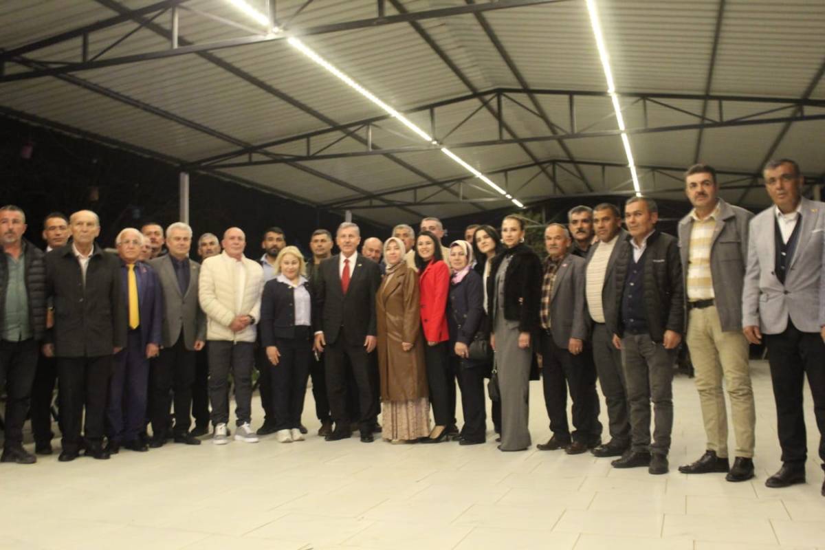 Salihli’de Yeni Yol Grubu’ndan Birlik ve Beraberlik İftarı