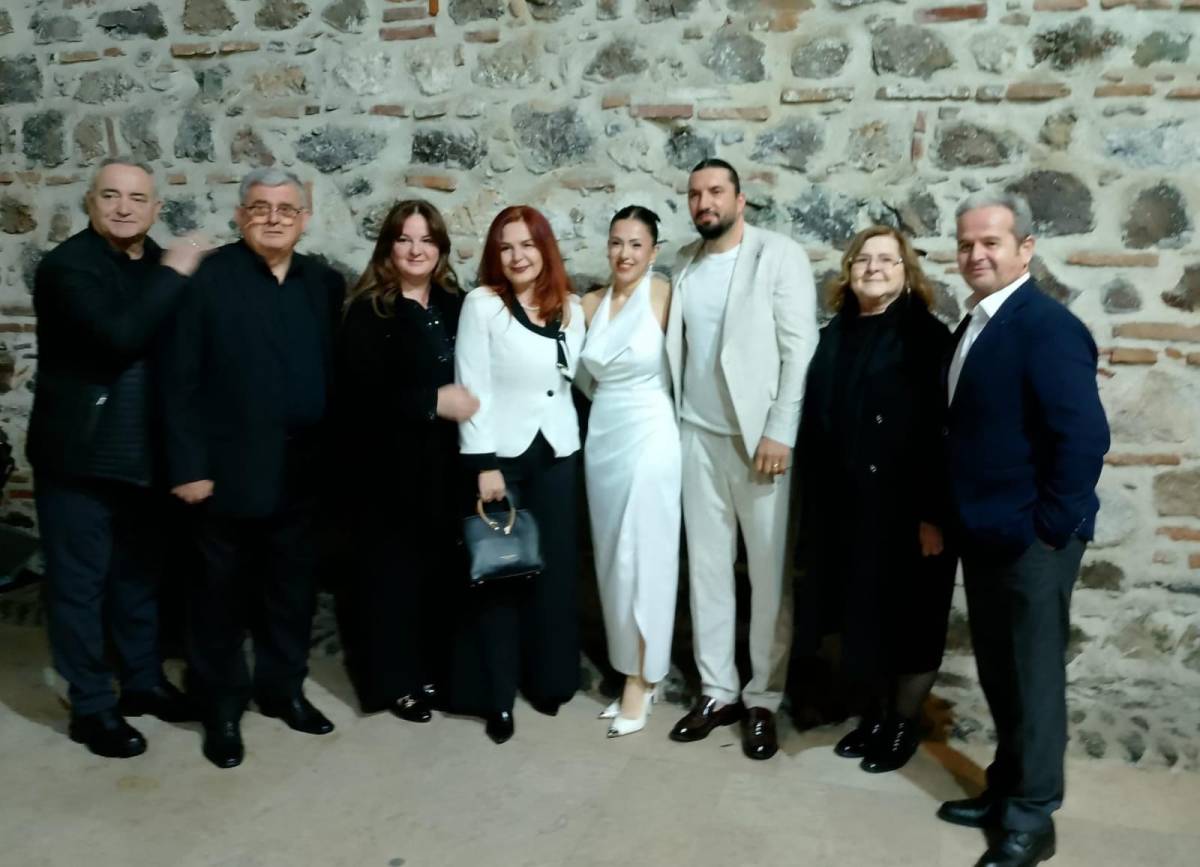 Manisa’da Mutlu Gün: Bilge Demiray Evlendi