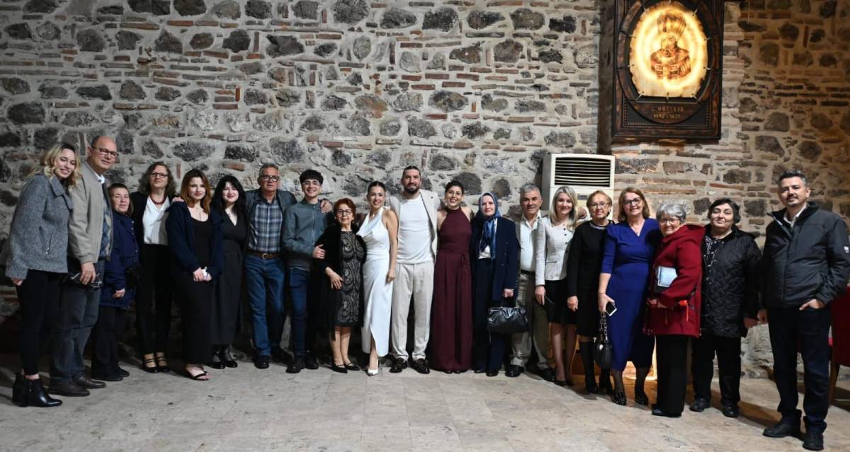 Manisa’da Mutlu Gün: Bilge Demiray Evlendi