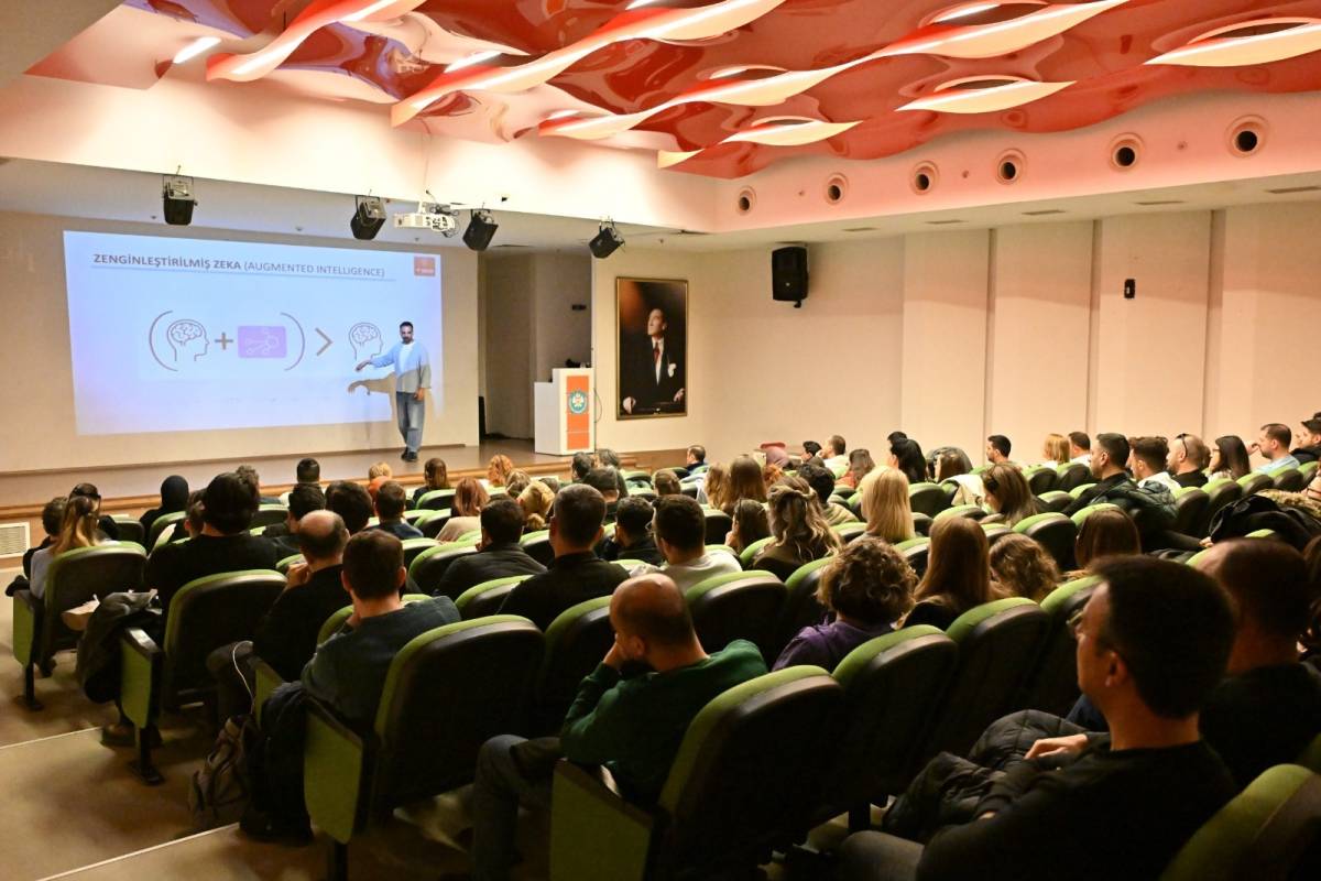 Büyükşehir Personeline Yapay Zekâ Eğitimi