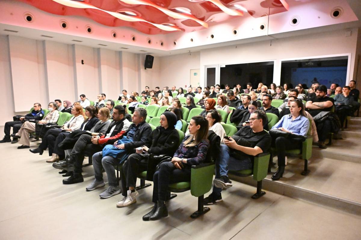 Büyükşehir Personeline Yapay Zekâ Eğitimi