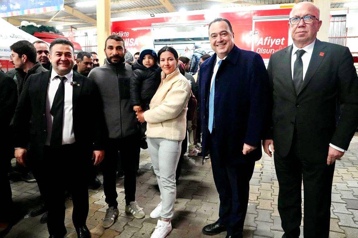 Büyükşehir’in İftar Sofrası Kırkağaç’ta Kuruldu