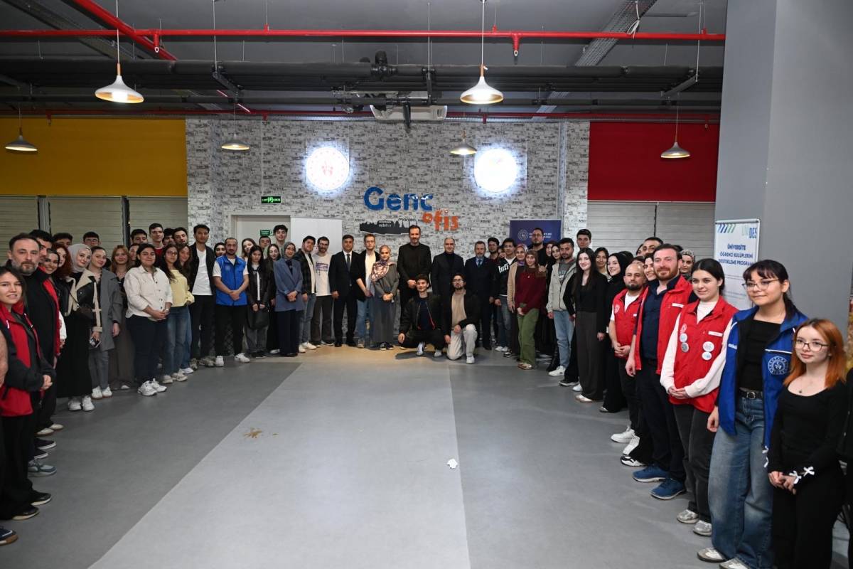 Vahdettin Özkan, Manisa Celal Bayar Üniversitesi Öğrencileriyle İftar Programında Buluştu