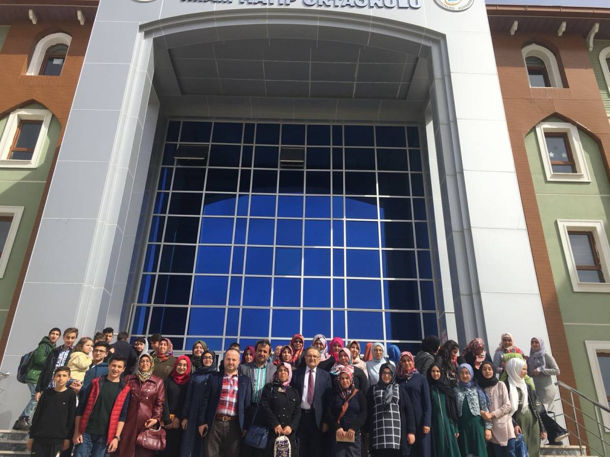 GELİN KAYNANA  ARASINDA BİTMEYEN VE BİTMEYECEK OLAN KAVGA