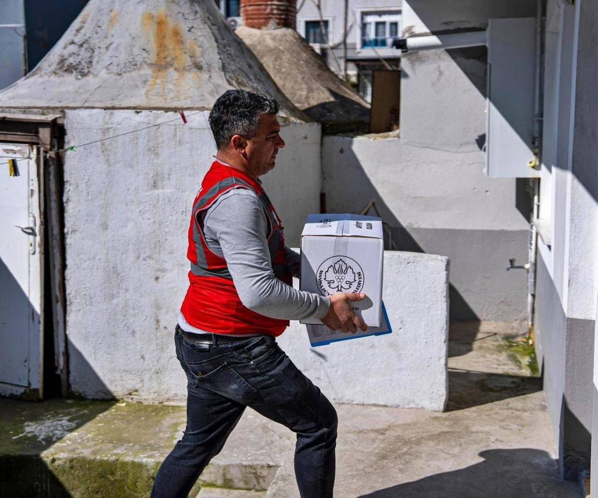 Manisa Büyükşehir’den Ramazan Dayanışması: 22 Bin Aileye Gıda Desteği