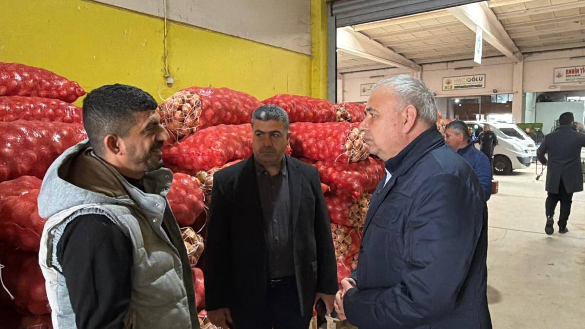 Mazot Zammı Nakliyeyi Vurdu: Hal Esnafı Kan Ağlıyor