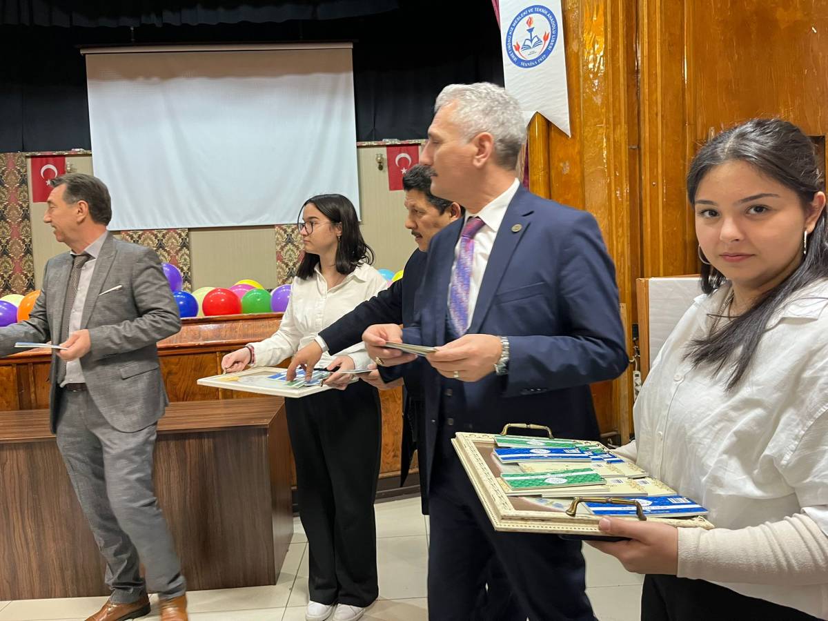 İsmet İnönü Kız Meslek Lisesi’nde Ramazan Coşkusu Yaşandı