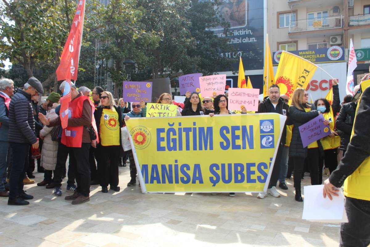Manisa’da Eğitimciler Şiddete Karşı Tek Ses: Artık Yeter!