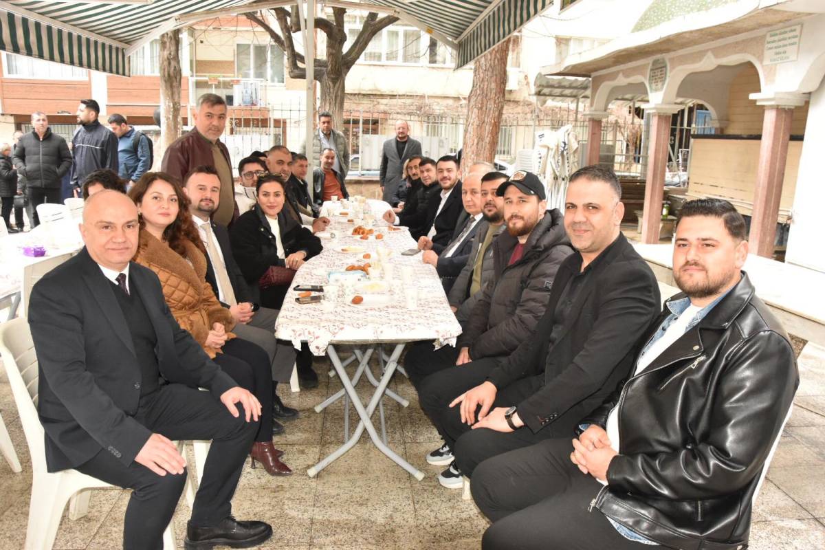 Mersinli Ailesinden Anlamlı Lokma Hayrı