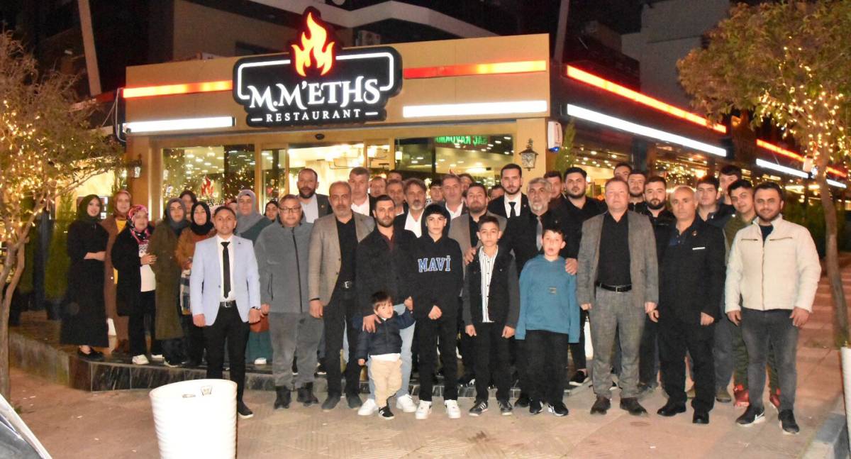 Yeniden Refah Partisi Yunusemre Teşkilatı Geleneksel İftar Programında Buluştu