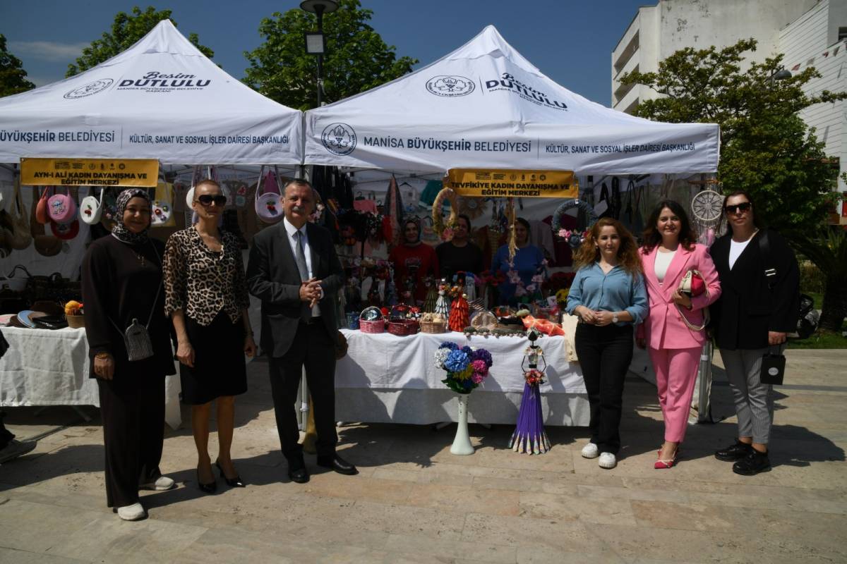 Yunusemreli Üreten Kadınların El Emeği Mesir Festivali’nde