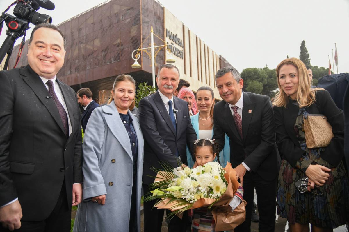 Yunusemre’de 20 Projenin Toplu Açılışı Yapıldı