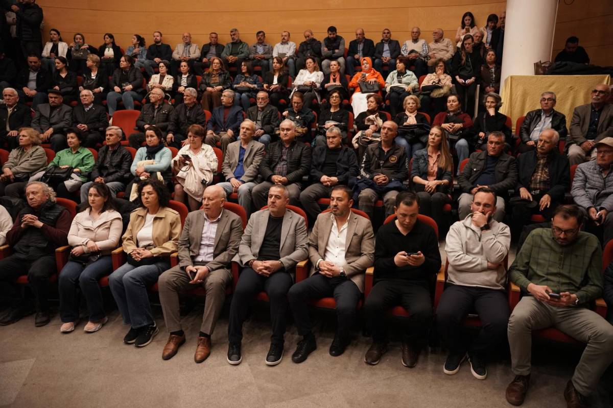 CHP Akhisar’da Danışma Kurulu Toplantısı Yapıldı