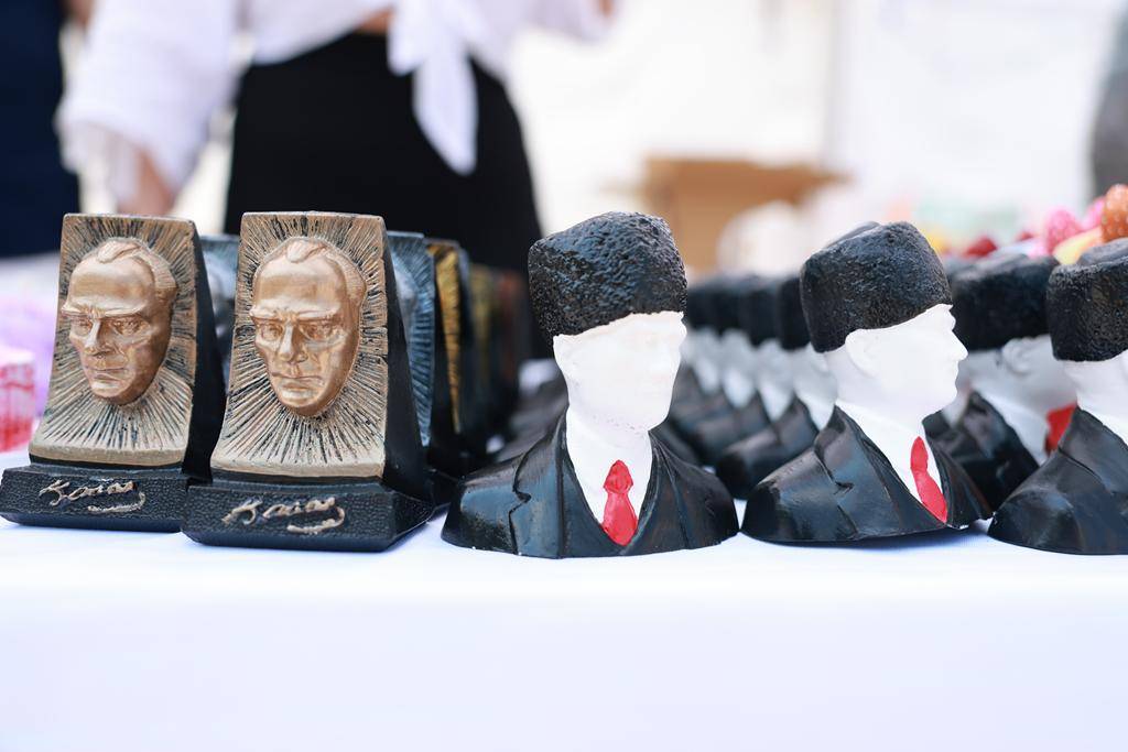 Özel Öğrencilerin Eserleri Festivalde İlgi Gördü