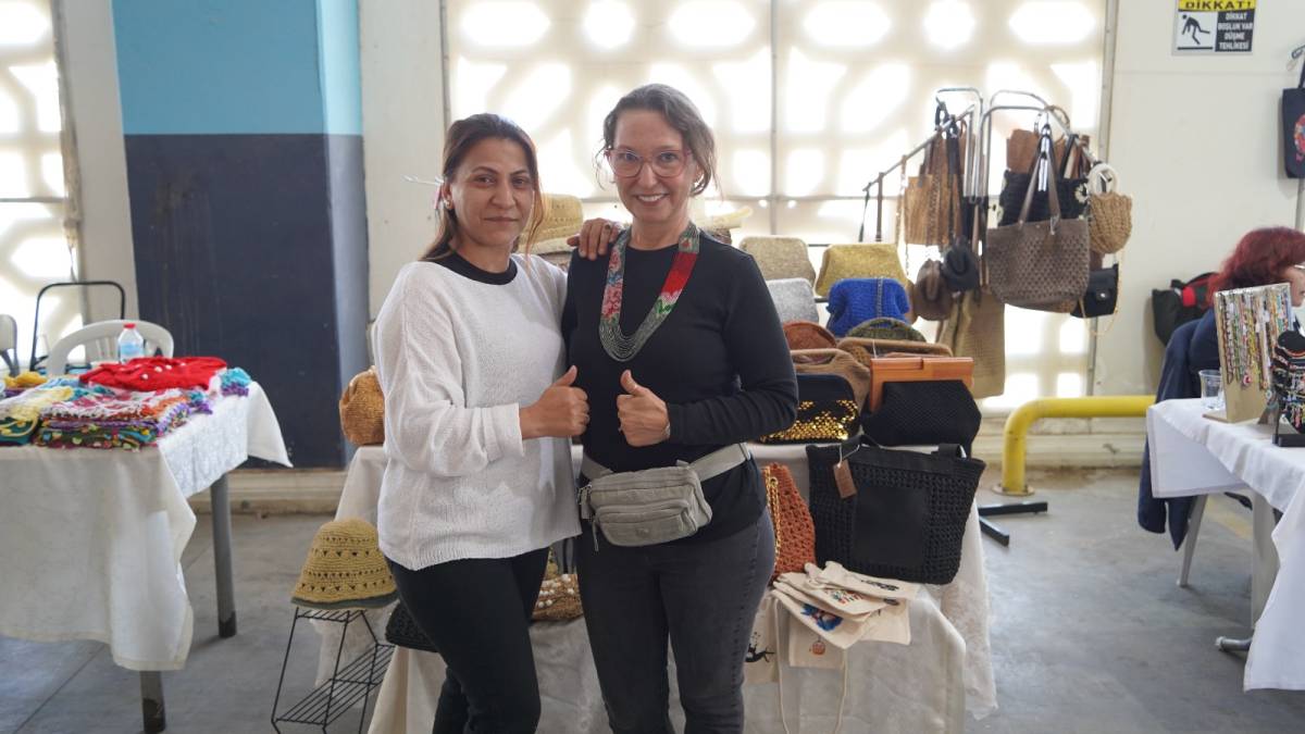 Yunusemre’de Kadın Emeği Pazarı Dayanışmayı Büyütüyor