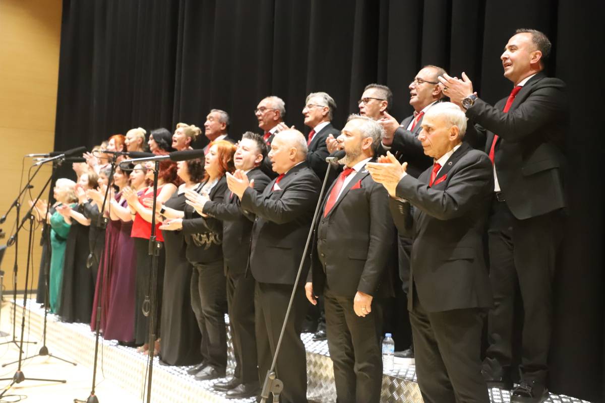 Turgutlu'da Sanat Rüzgarı: Dans ve Müziğin Buluşması